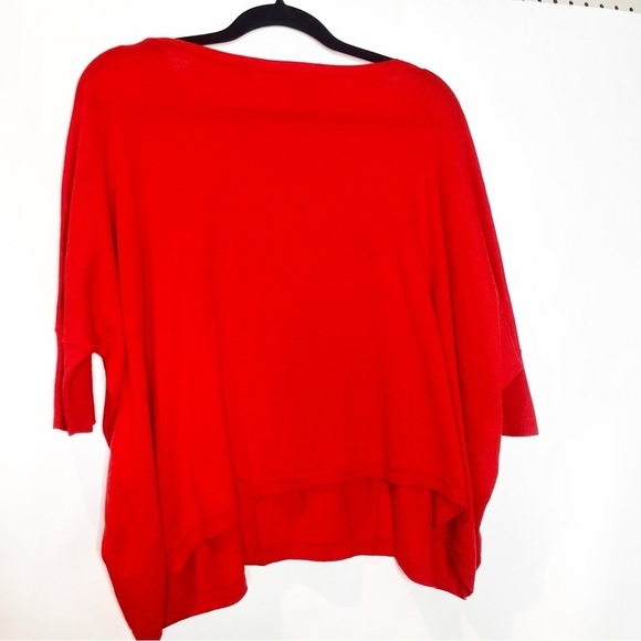 CAbi | Cartwheel Red Boxy Oversized Tunic Pullover Lightweight Sweater - Picture 3 of 4